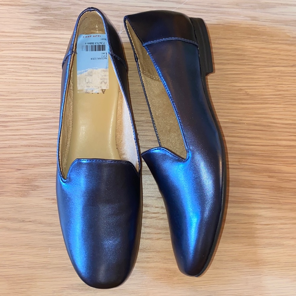 Naturalizer loafers
